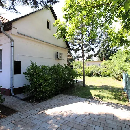 Aron Appartement *